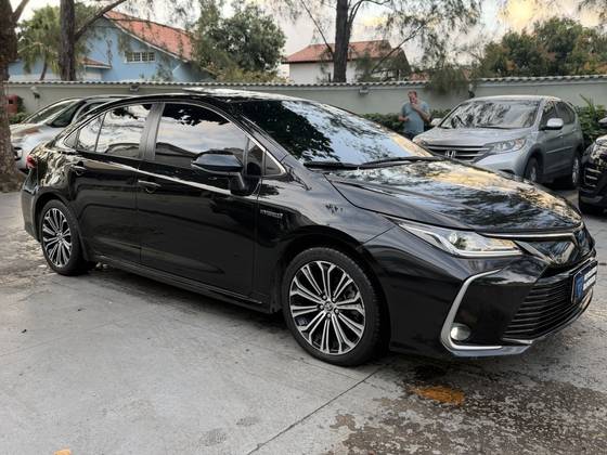 TOYOTA COROLLA 1.8 VVT-I HYBRID FLEX ALTIS PREMIUM CVT TOYOTA COROLLA 1.8 VVT-I HYBRID FLEX ALTIS PREMIUM CVT
